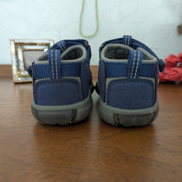 Toddler Keen Newport H2 Sandals - Picture 4 of 4